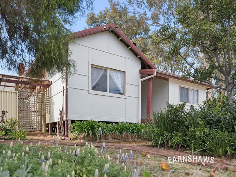 31 Noel Street, Helena Valley WA 6056