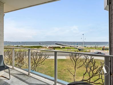 12/153 Esplanade, Rockingham WA 6168