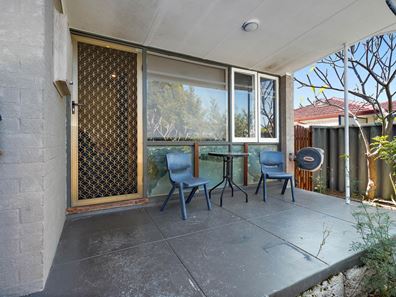 5 Gilroy Street, Cloverdale WA 6105