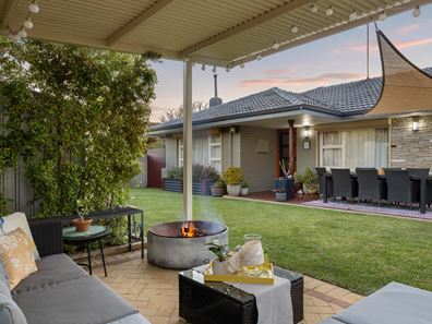 5 Graham Street, Spearwood WA 6163