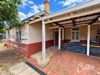 5 Stoke Avenue, Northam WA 6401