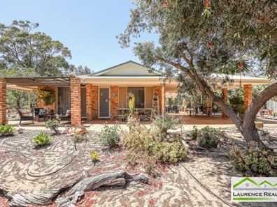 90 Birdwood Drive, Woodridge WA 6041