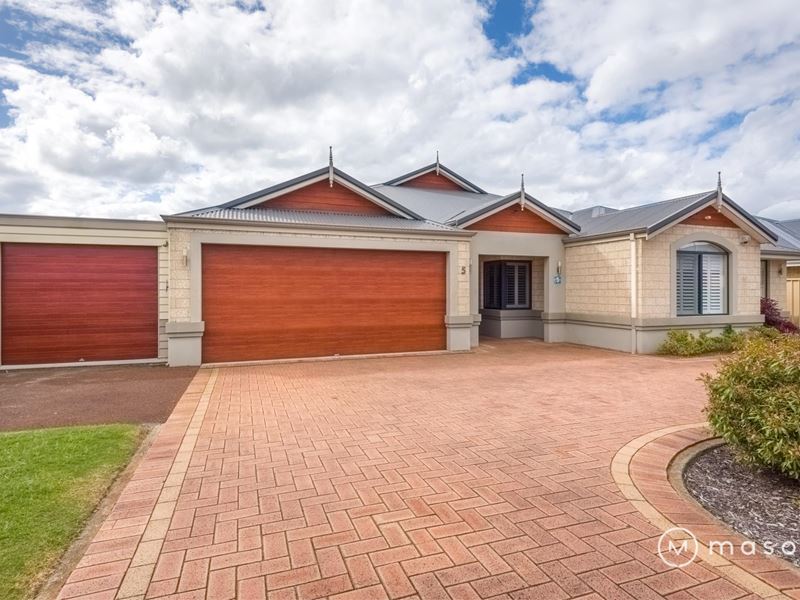 5 Agonis Gardens, Yakamia WA 6330