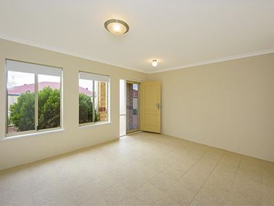 4/70 Caledonian Avenue, Maylands WA 6051