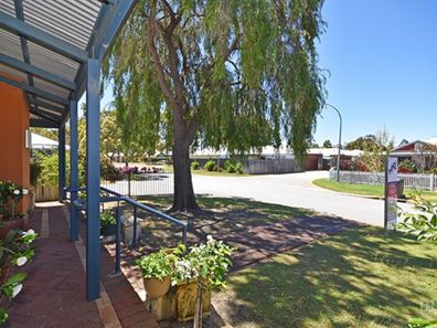 4 Kalyeeda Terrace, Ellenbrook WA 6069