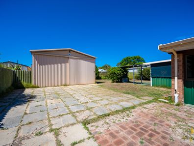 9 Ninda Rd, Shoalwater WA 6169