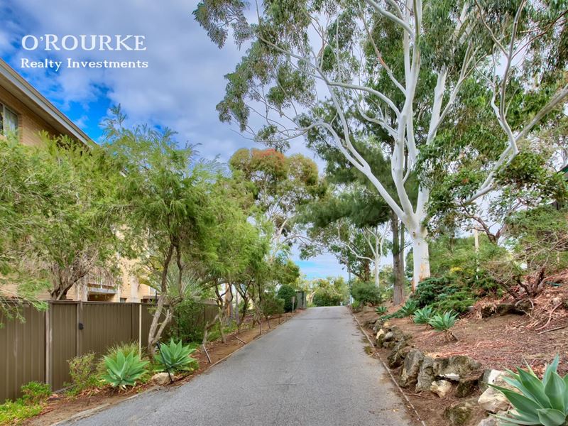 8/84 Stanley Street, Scarborough