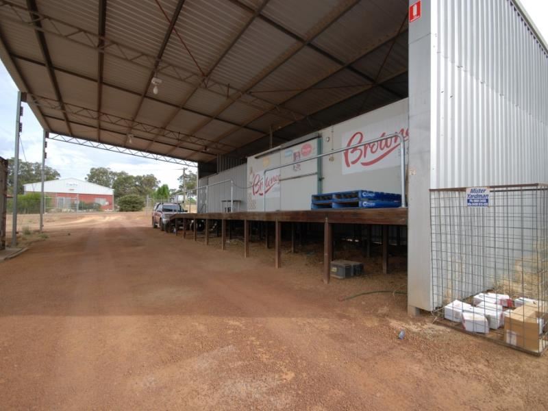 40 Stewart Road, Narrogin