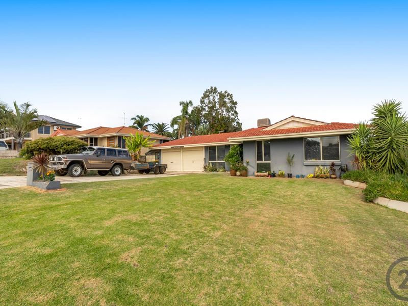 18 Jacana Way, Halls Head WA 6210
