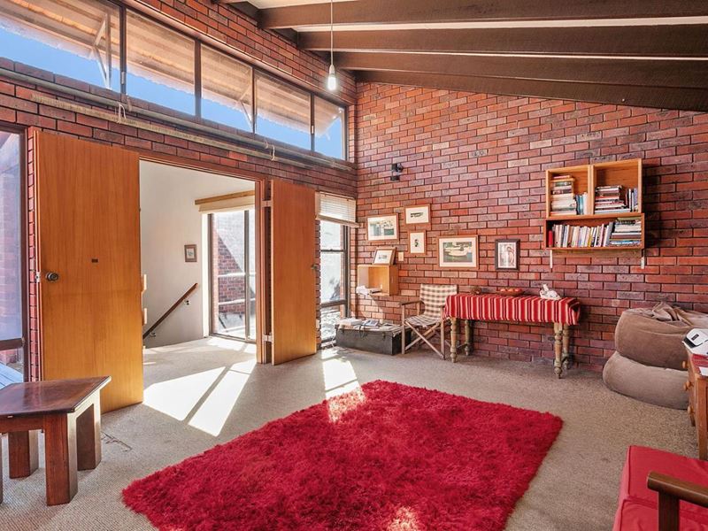 1/12 Parker Avenue, Sorrento WA 6020