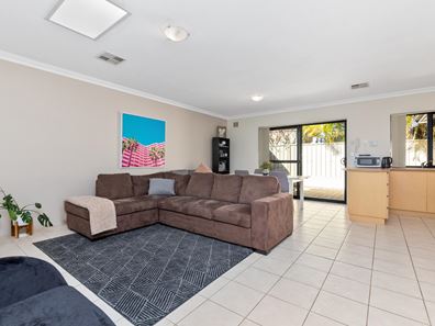 2/41 Hardey Road, Maylands WA 6051