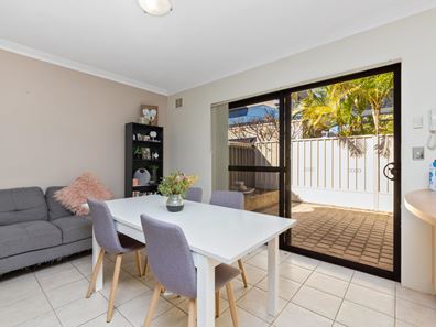 2/41 Hardey Road, Maylands WA 6051