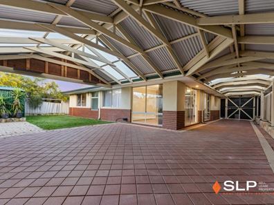 18 Canopy Court, Banksia Grove WA 6031