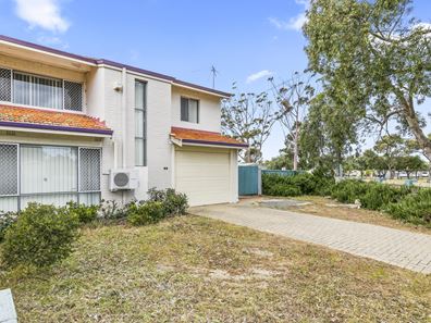 2 Hainsworth Avenue, Girrawheen WA 6064