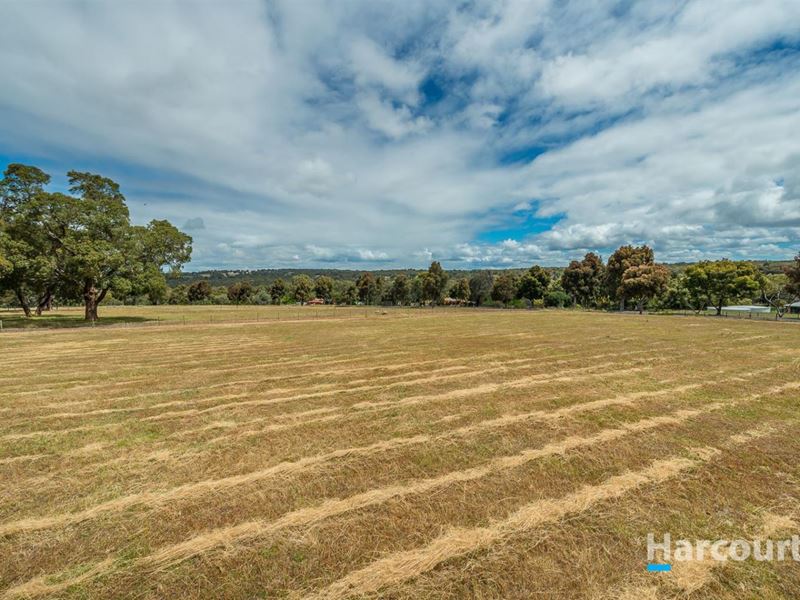 76 Limousin Way, Lower Chittering