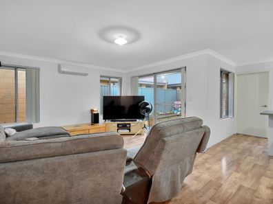 3 Carbeen View, Piara Waters WA 6112
