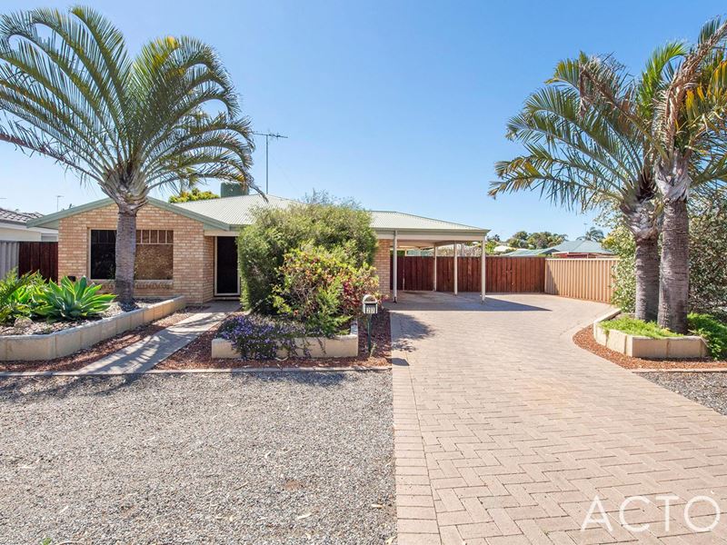 27 Templetonia Promenade, Halls Head