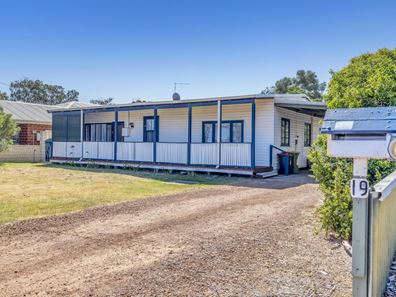 19 Adam Road, Ravenswood WA 6208