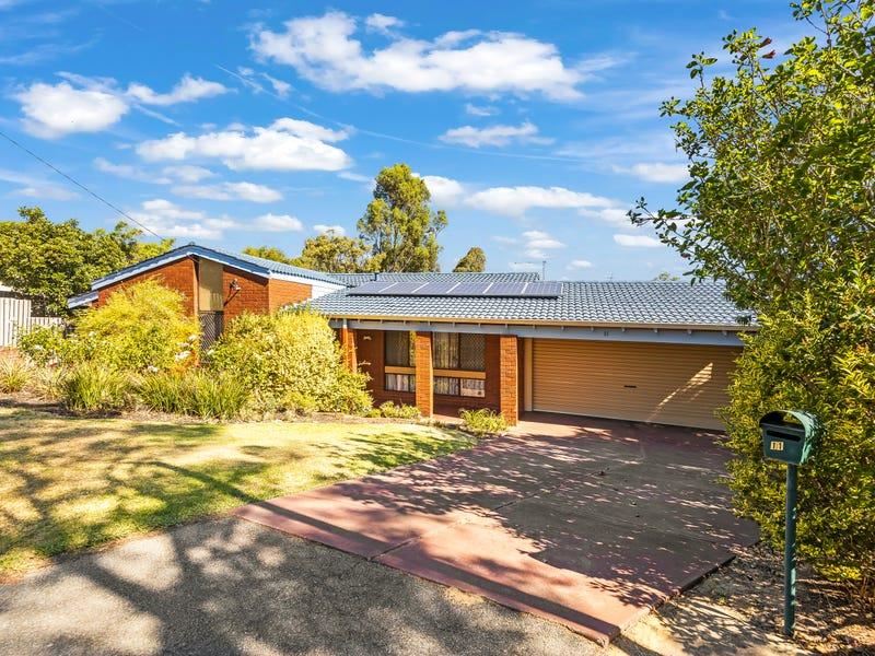 11 Bradley Court, Samson