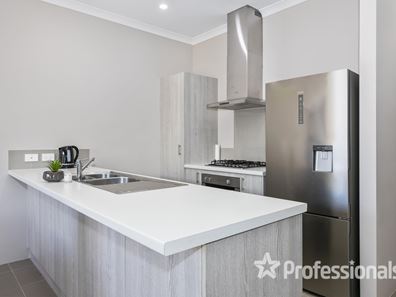 240 Millhouse Road, Aveley WA 6069