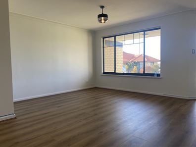 6 Auld Cove, Canning Vale WA 6155
