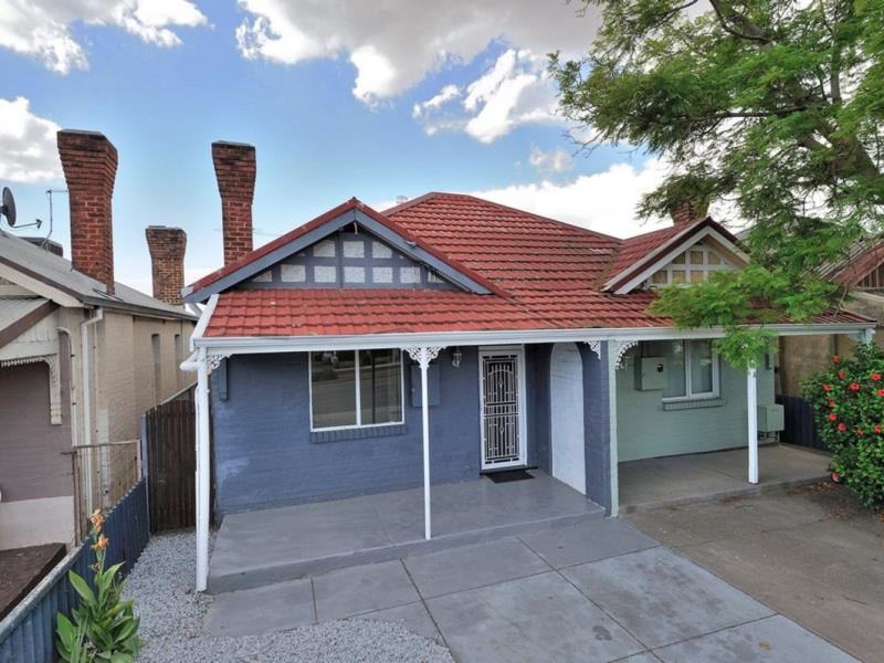 111 Morrison Road, Midland