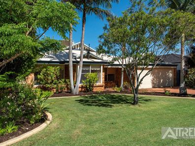 13 St Michaels Green, Canning Vale WA 6155