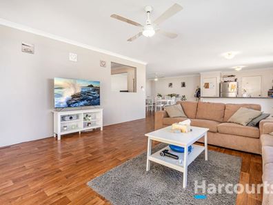 15 Cyandra Loop, Banksia Grove WA 6031