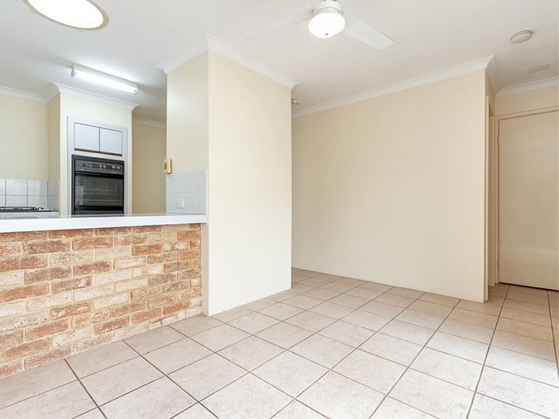 V 7/23 Camden Street, Dianella