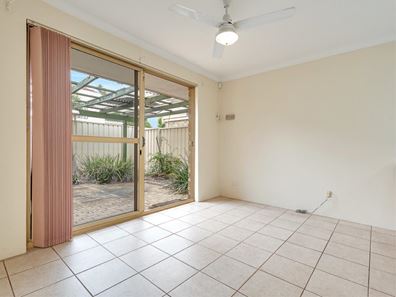 V 7/23 Camden Street, Dianella WA 6059