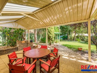 5 Eagar Corner, Leeming WA 6149