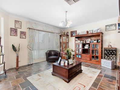 10 Cruise Road, Safety Bay WA 6169