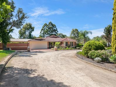 37 Vortilla Court, Oakford WA 6121