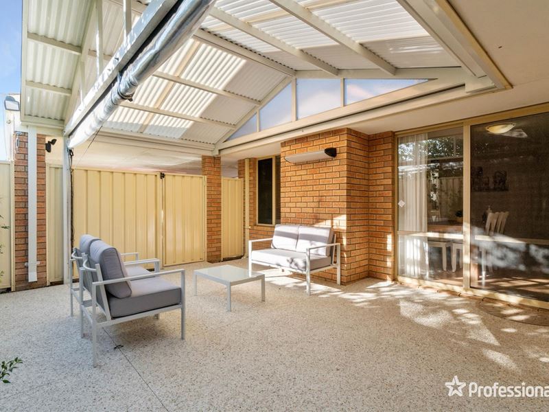 1/32 Albemarle Street, Scarborough