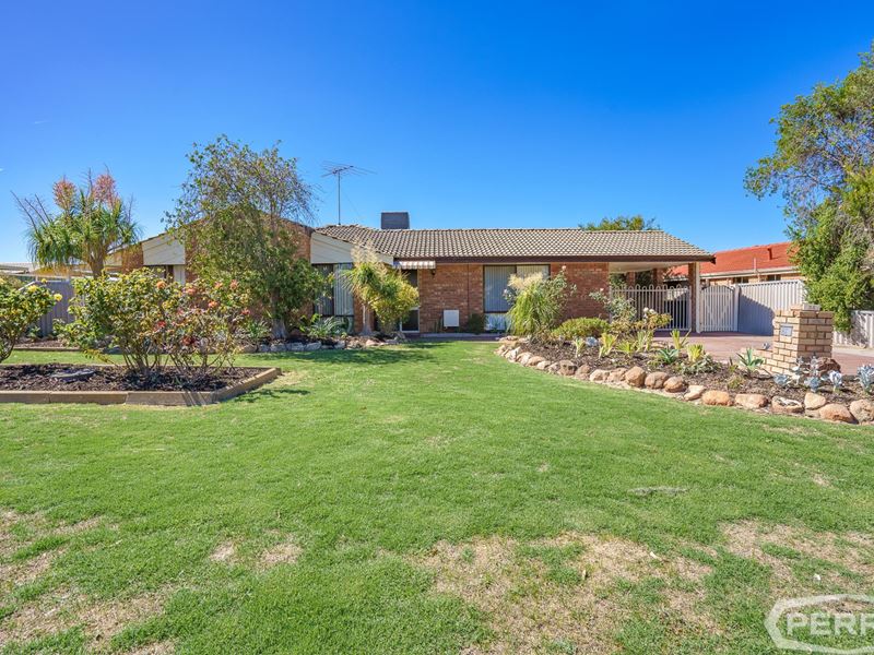 34 Mahogany  Drive, Halls Head WA 6210