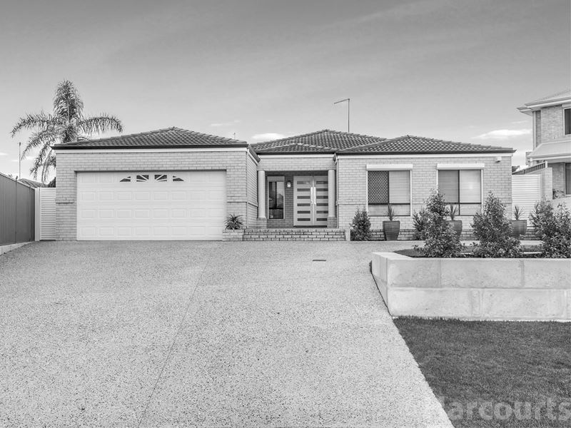 8 Poivre Place, San Remo WA 6210