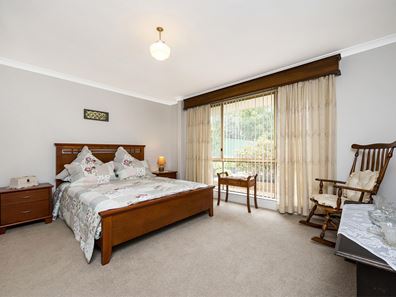 14 Skipper Place, Ballajura WA 6066