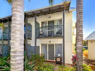 30/105 Old Coast Road, Pelican Point