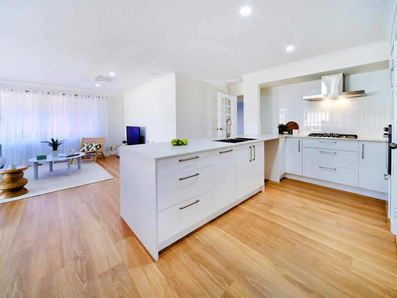 2/81 Birkett Street, Bedford