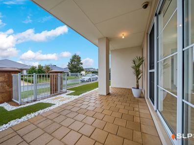 17 Dillwynia Bend, Banksia Grove WA 6031