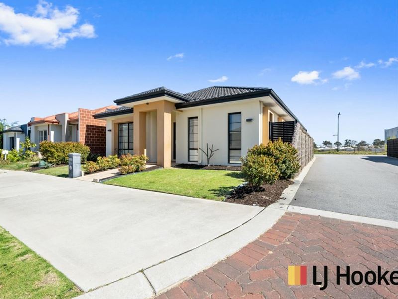 23 Randstone Parade, Butler