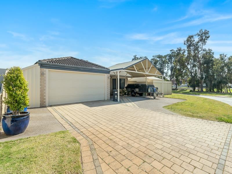 11 Harwood Close, Canning Vale