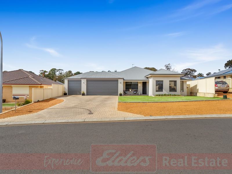 13 Birch Place, Collie