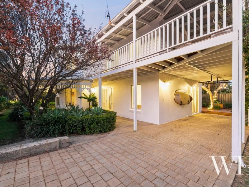 32C Bristol Avenue, Bicton