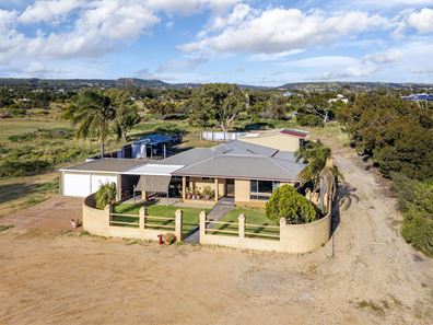 68 David Road, Waggrakine WA 6530