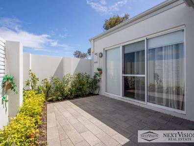 1/61 Delaronde Drive, Success WA 6164