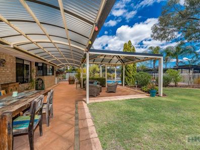 14 Taittinger Grove, The Vines WA 6069