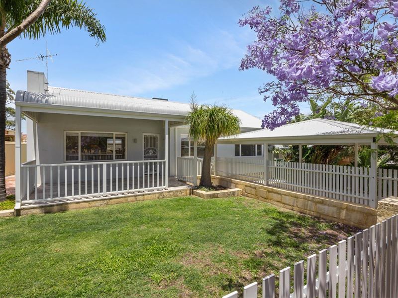 30 Sawle Road, Hamilton Hill