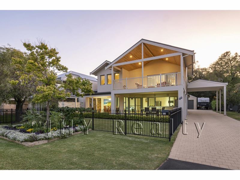 68 Geographe Bay Road, Dunsborough