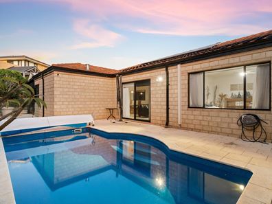 54 Abbeville Circle, Mindarie WA 6030